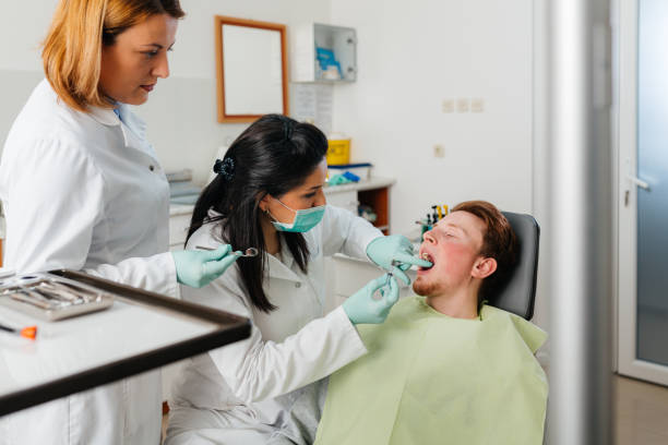 Best Orthodontic Emergency Dentist in Hampton, TN